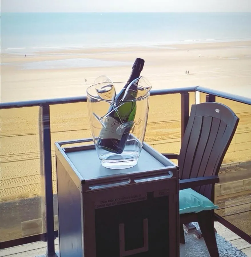Modern Studio Direct Seaview & Free Parking Ostende